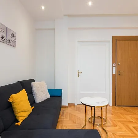 Apartment Tan Luxury In Center 78m2